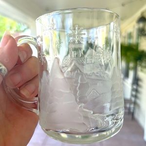 Arcorac France Christmas Scene Glass Mugs 3D/Frosted Set of 4